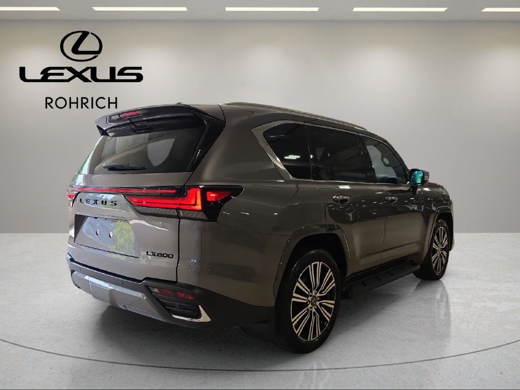 New 2026 Lexus LX 600 4WD w/ Accessory Package (2T) image 6