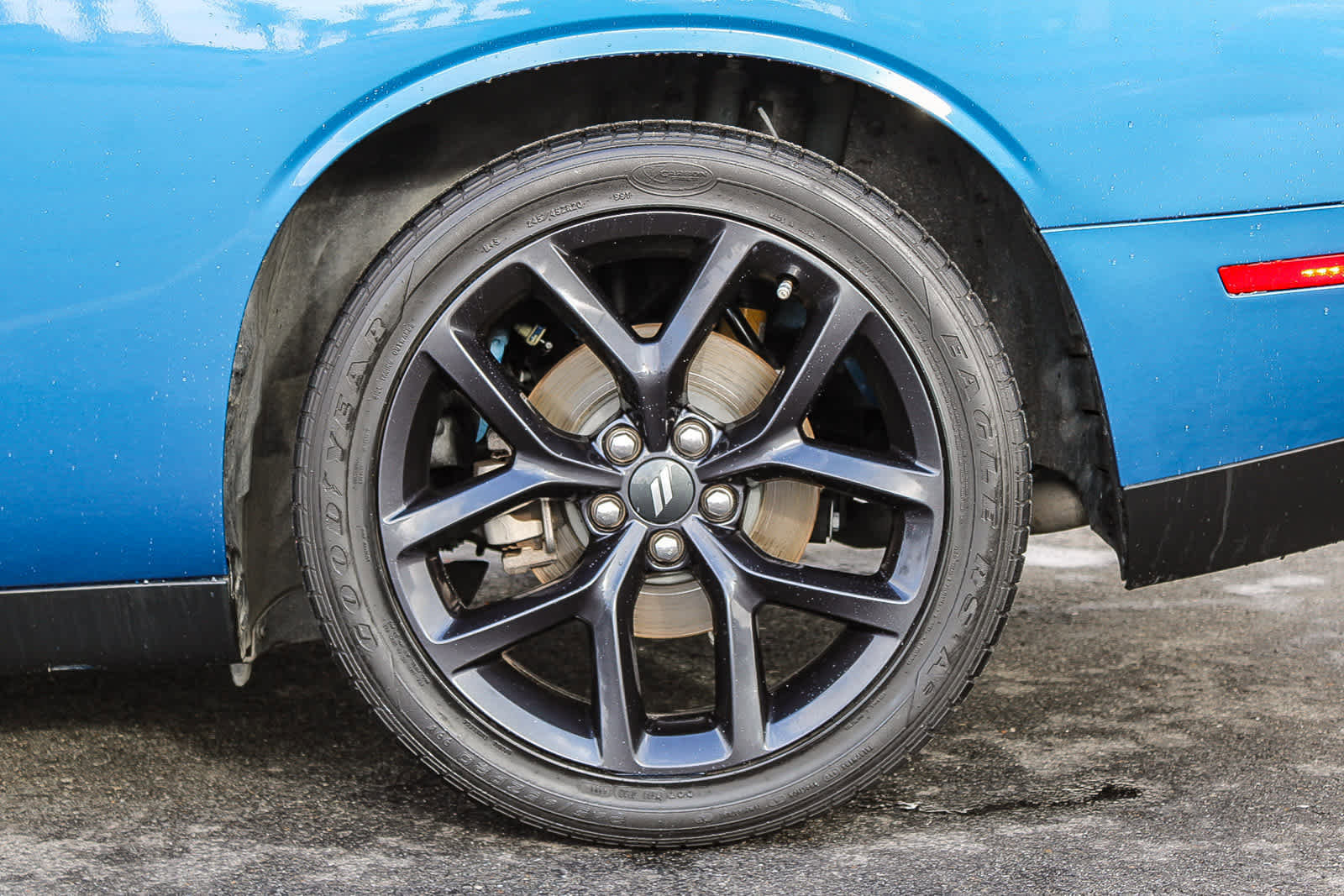 Used 2021 Dodge Challenger GT w/ Driver Convenience Group image 8