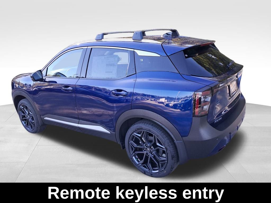 New 2026 Nissan Kicks SR w/ SR Premium Package image 3