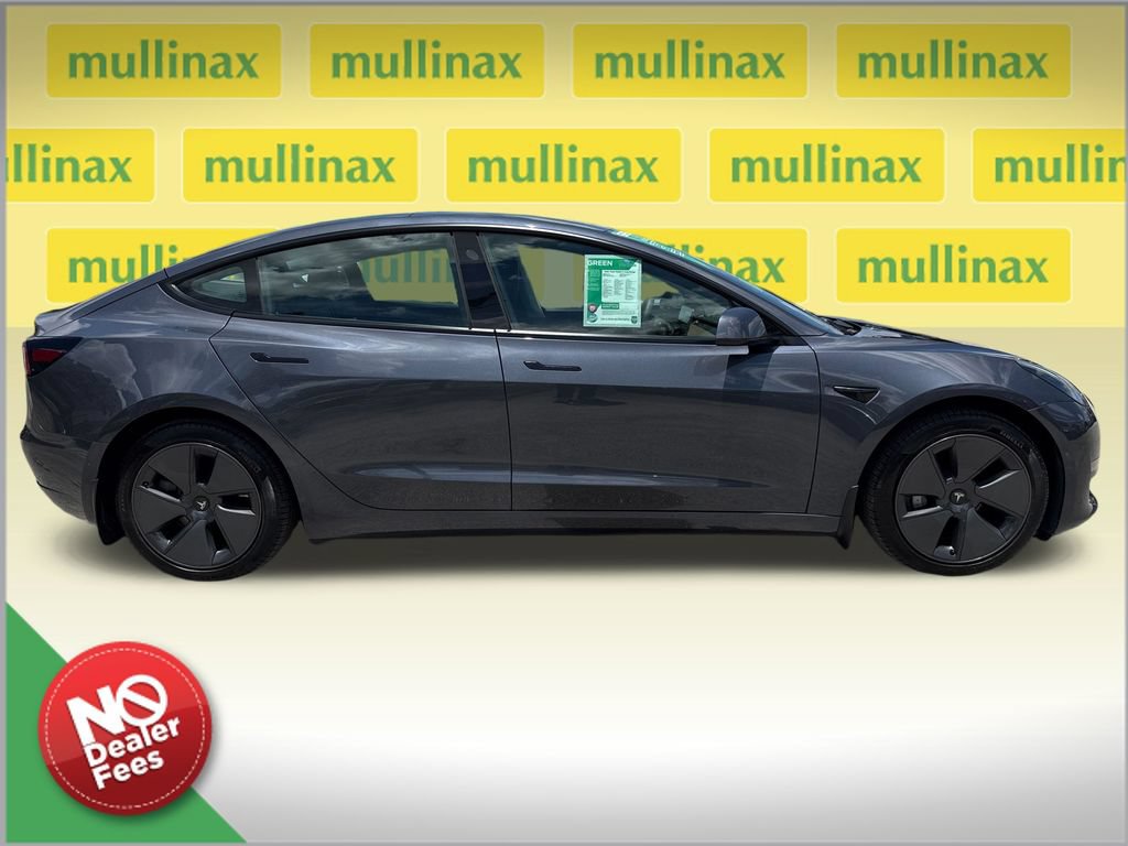 Used 2022 Tesla Model 3 Long Range AWD/4WD video 2