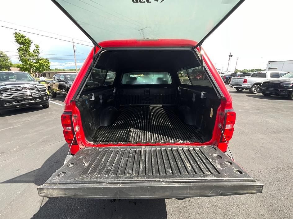 Used 2016 Chevrolet Silverado 1500 W/T AWD/4WD image 7