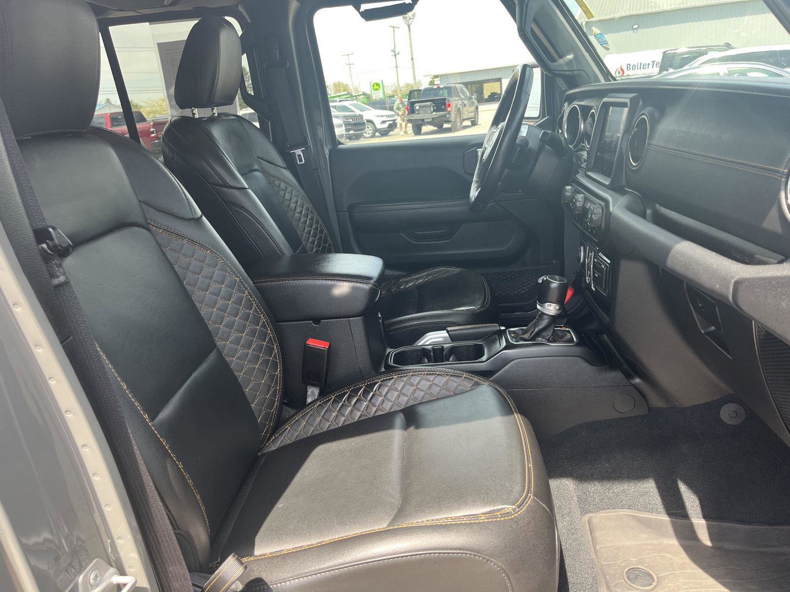 Used 2022 Jeep Gladiator Overland AWD/4WD image 42