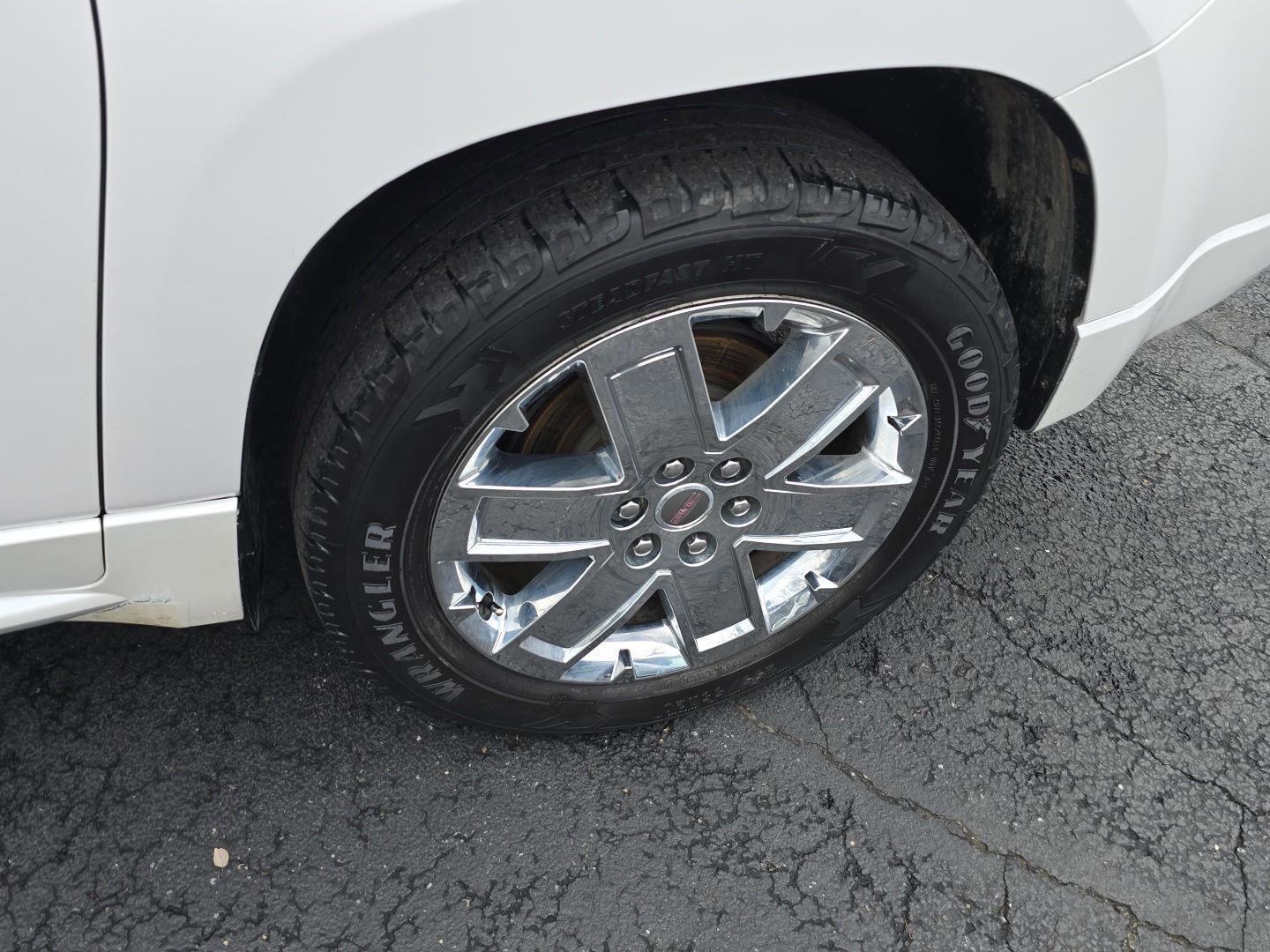 Used 2016 GMC Acadia Denali image 45