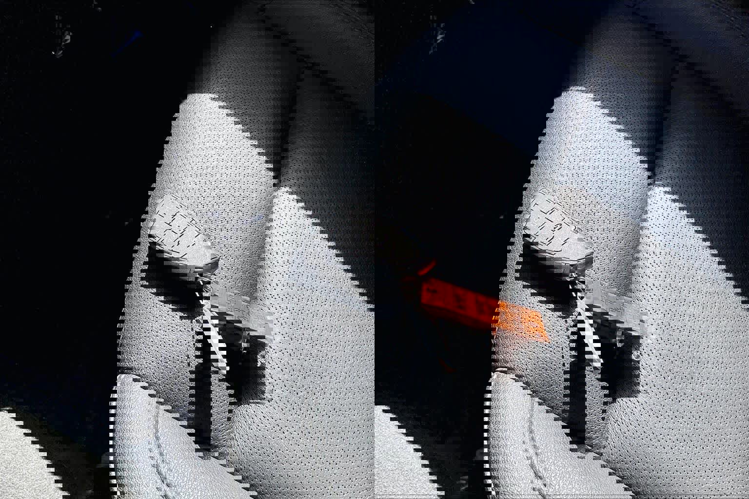 Certified 2025 GMC Sierra 1500 SLT RWD image 11