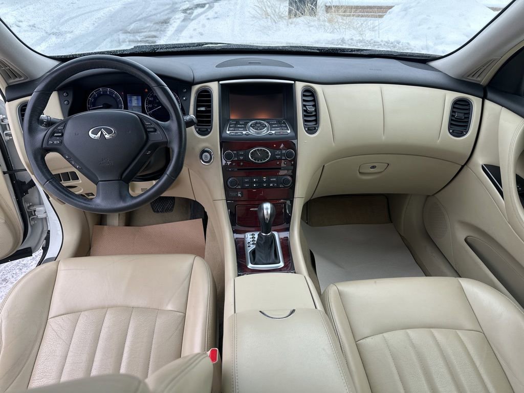 Used 2017 INFINITI QX50 AWD w/ Premium Plus Package image 43