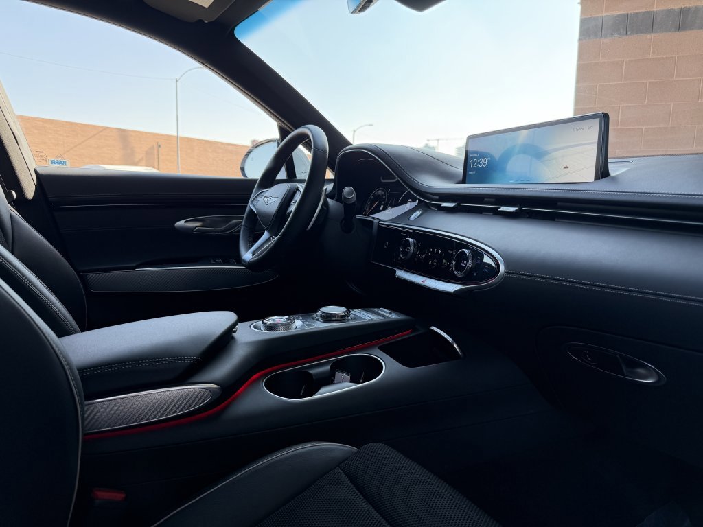 Used 2025 Genesis GV70 2.5T w/ Sport Prestige Package image 42