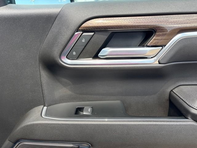 Used 2023 Chevrolet Silverado 1500 LT AWD/4WD image 46