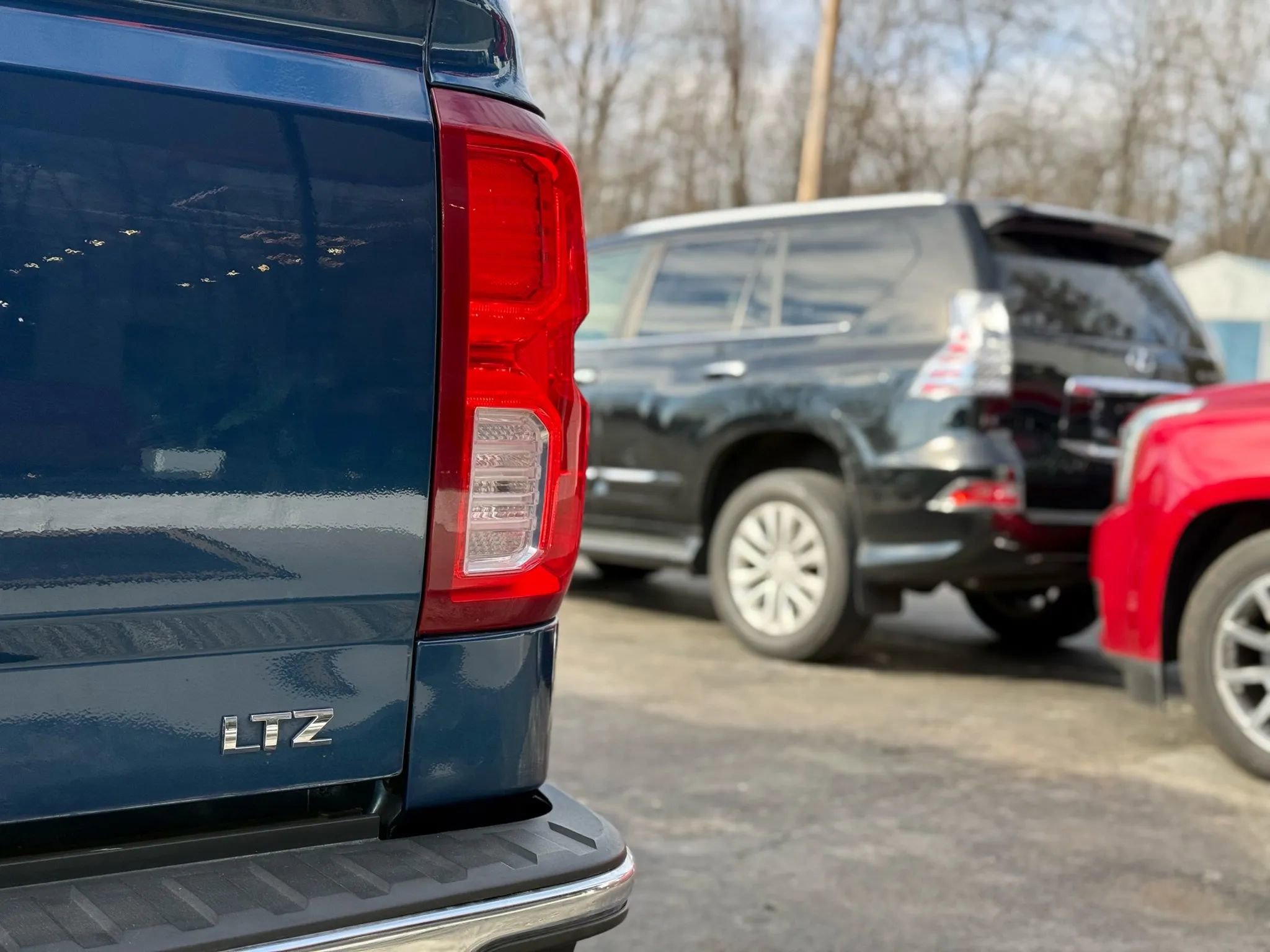 Used 2017 Chevrolet Silverado 1500 LTZ w/ Sport Package image 39