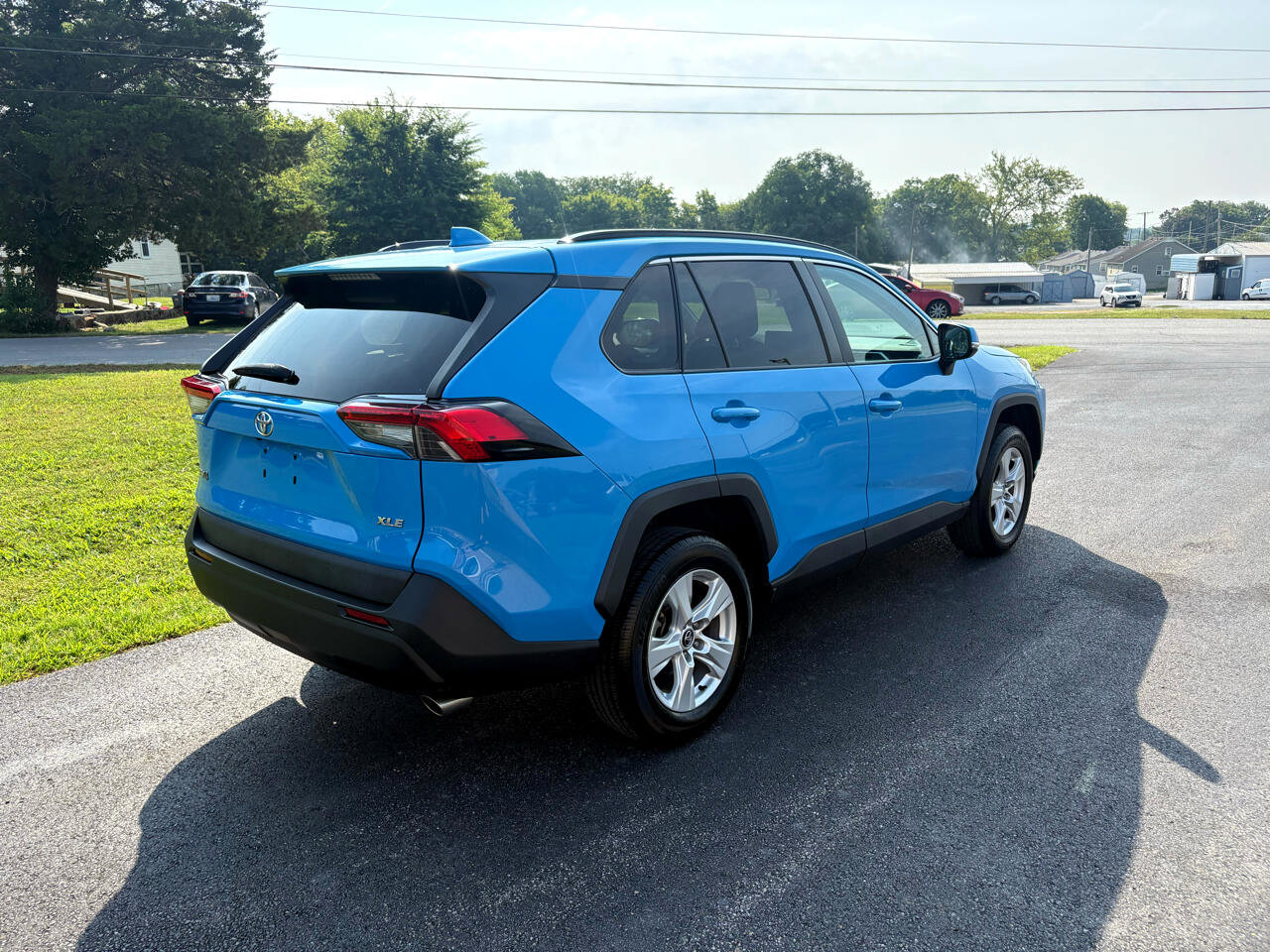 Used 2021 Toyota RAV4 XLE image 22