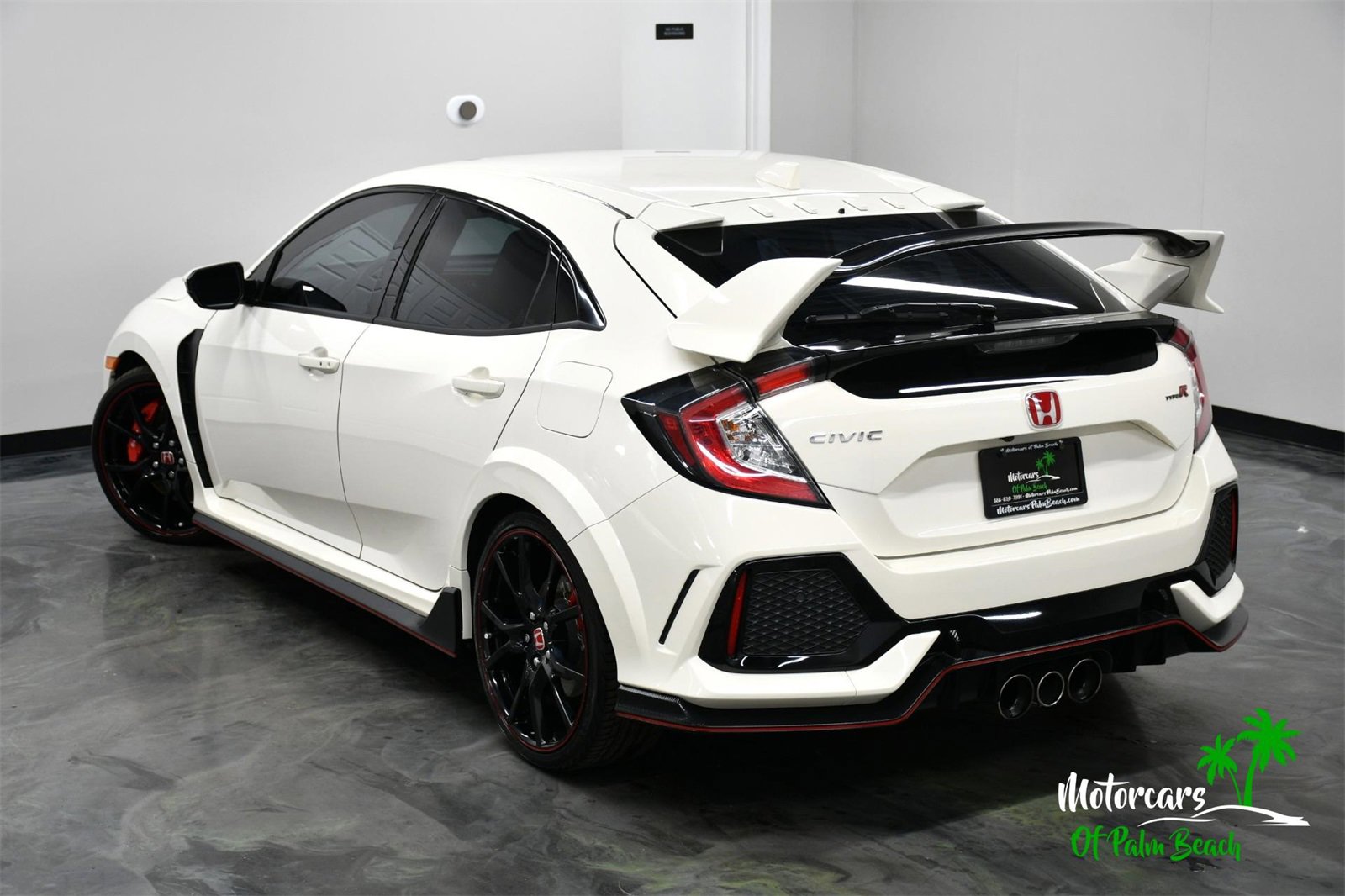 Used 2019 Honda Civic Type R image 3