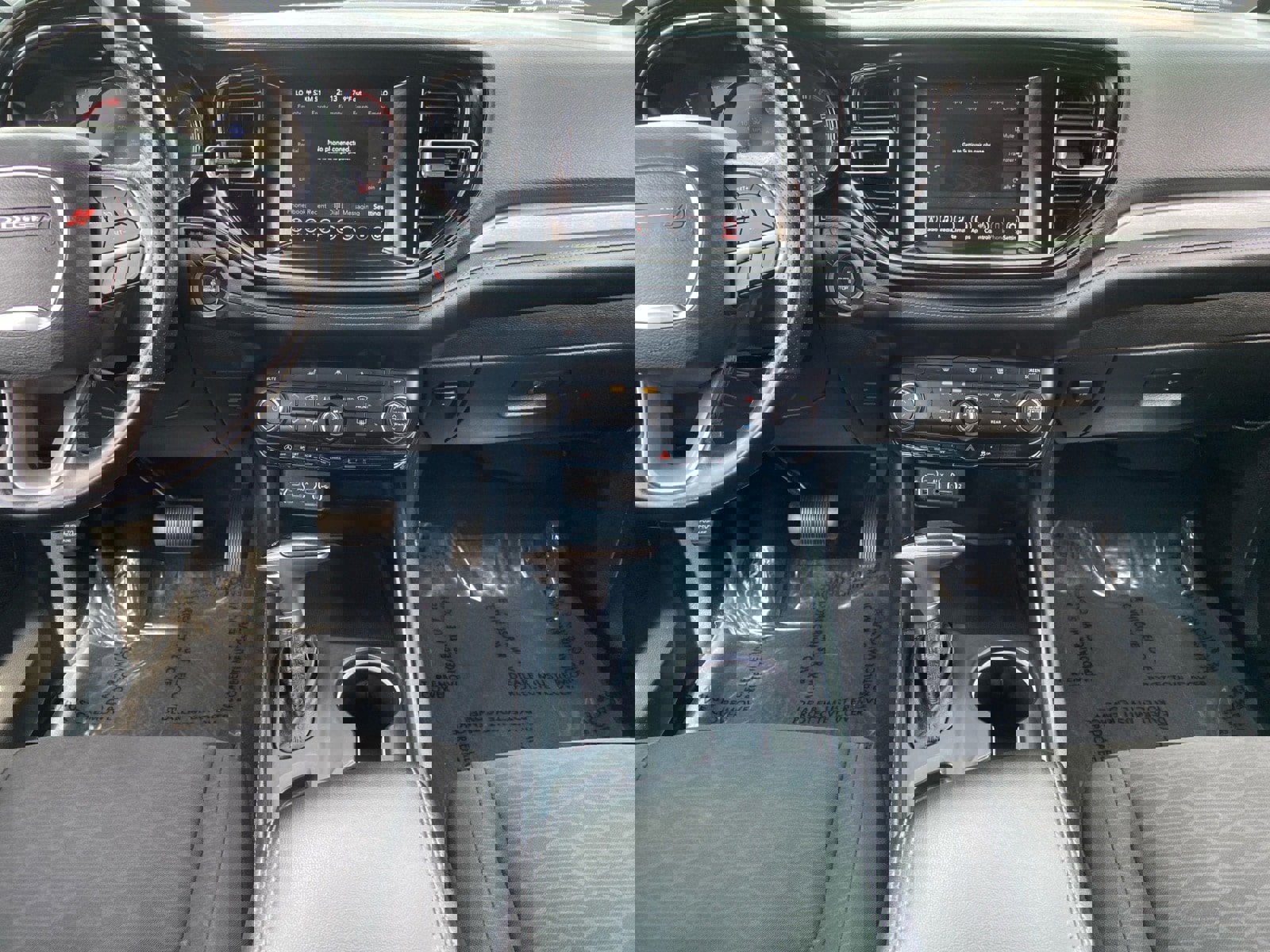 Used 2023 Dodge Durango SXT image 11