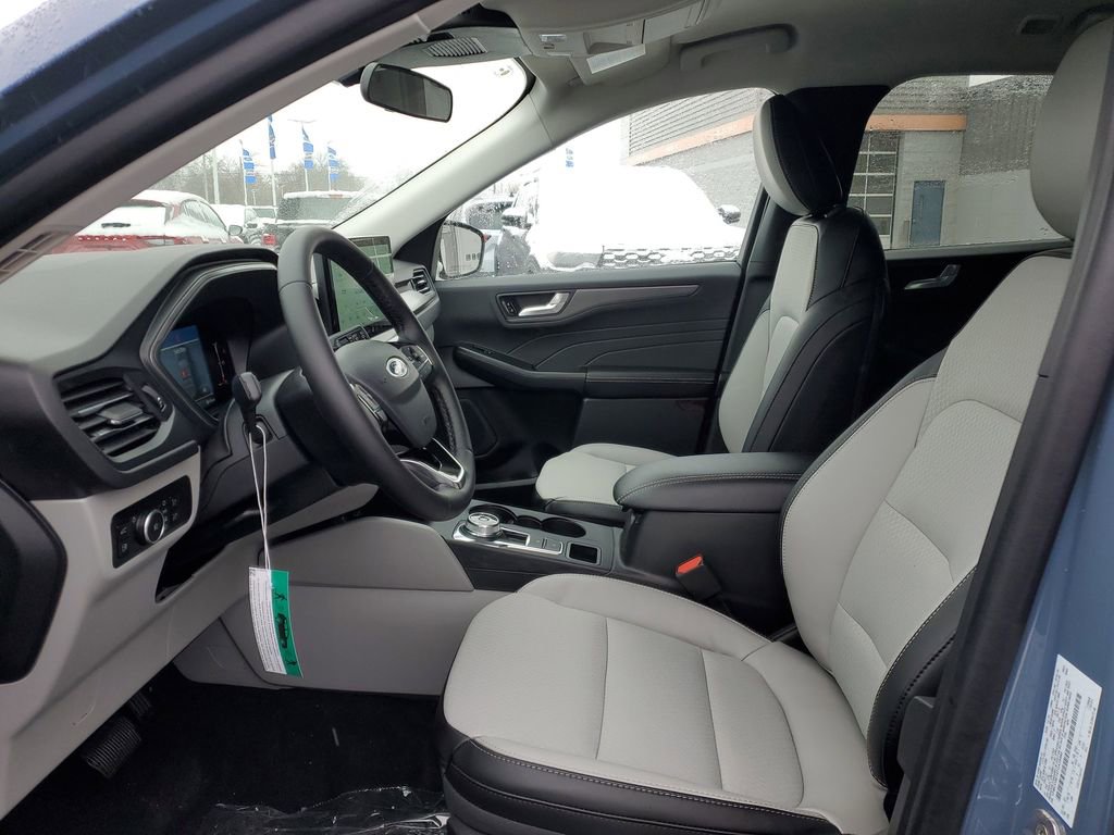 New 2026 Ford Escape SE image 8