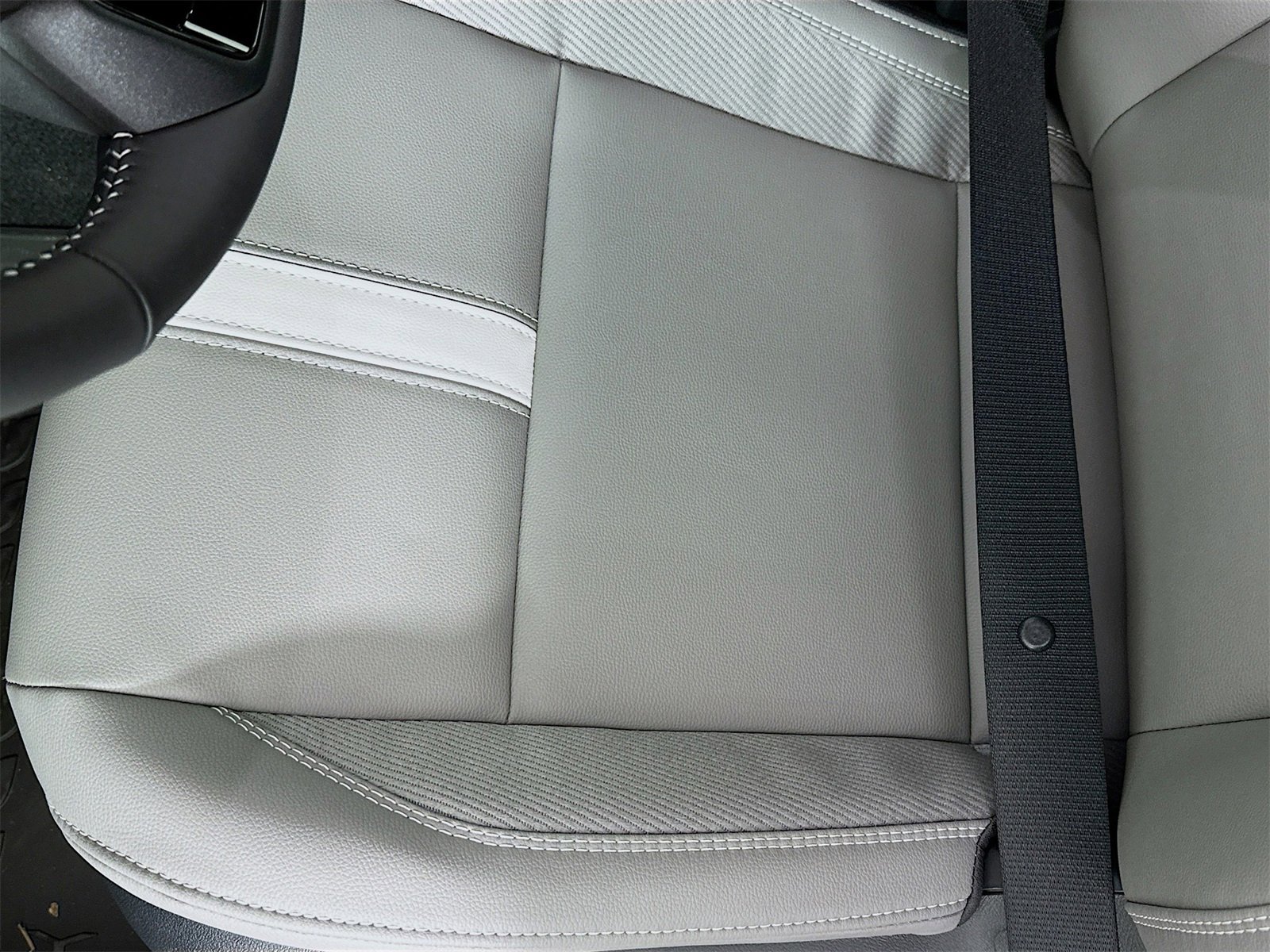 New 2026 Toyota Camry SE image 19