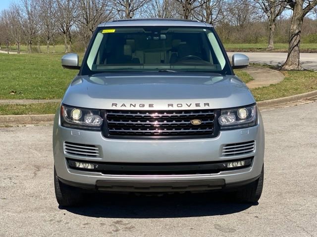 Used 2015 Land Rover Range Rover HSE image 2