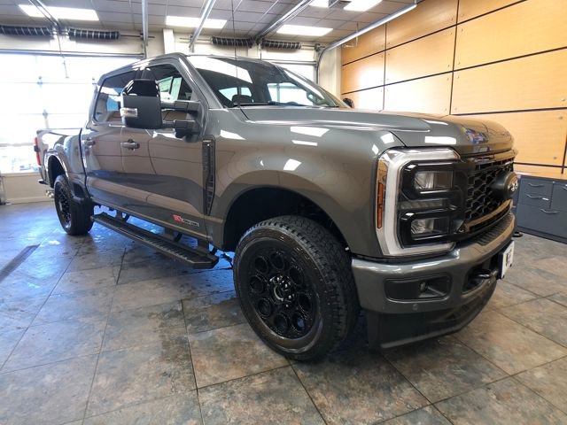 New 2026 Ford F250 Lariat w/ Black Appearance Package image 1
