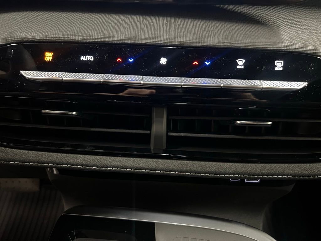 New 2026 Buick Enclave Sport Touring w/ Power Package image 22