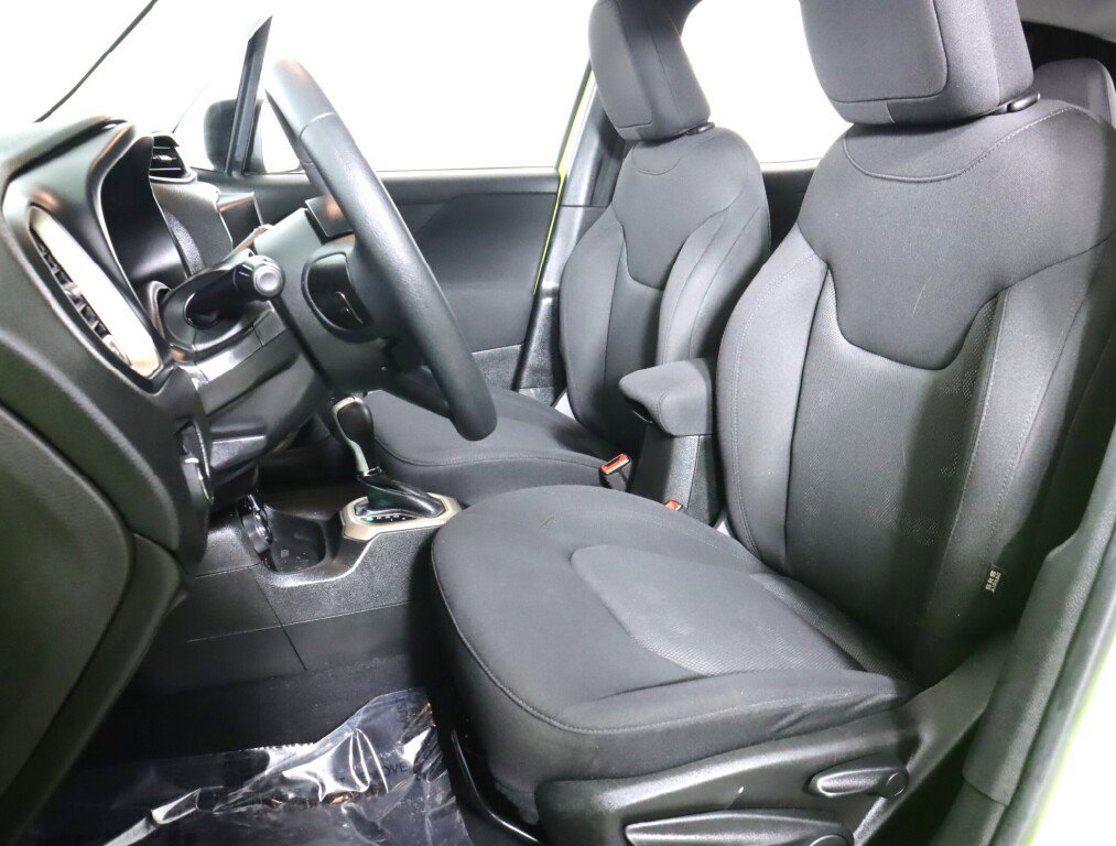 Used 2017 Jeep Renegade Sport w/ Power & Air Group image 27