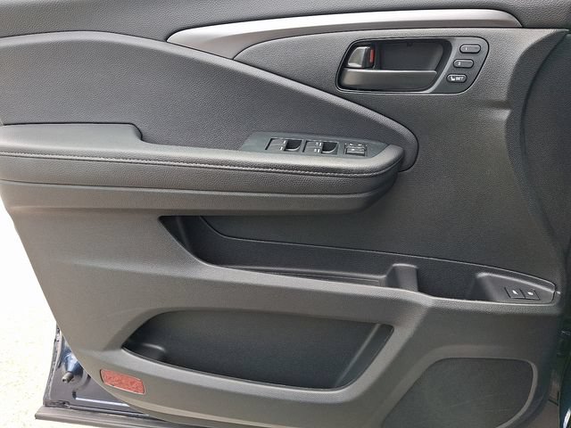 Certified 2023 Honda Passport EX-L image 24