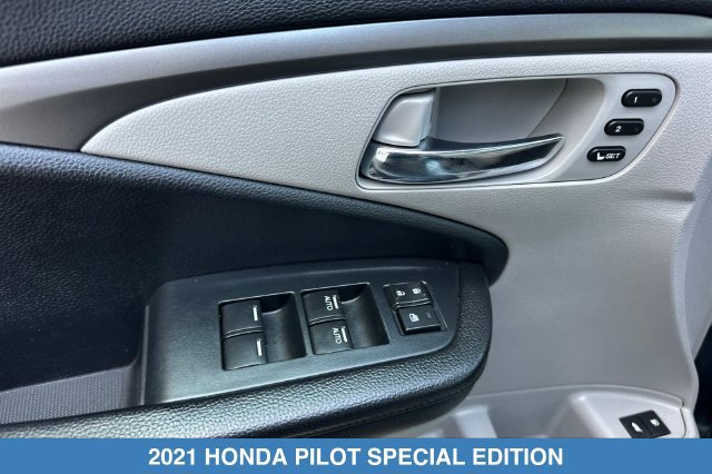 Certified 2021 Honda Pilot Special Edition image 12