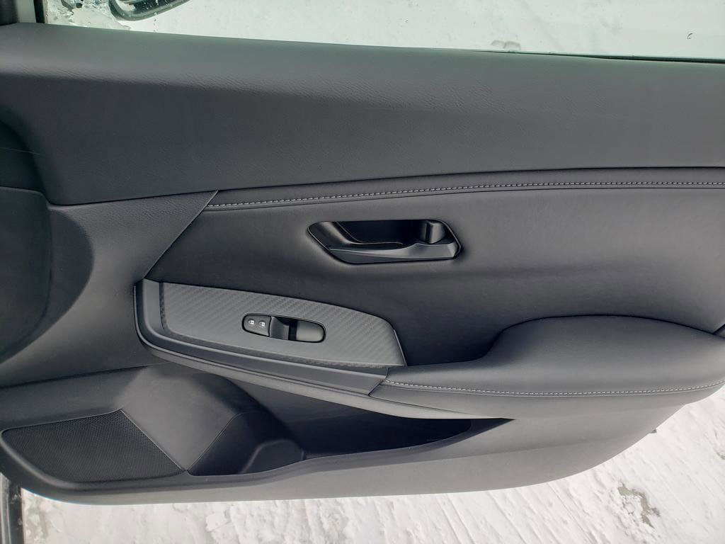 Certified 2025 Nissan Sentra S image 22