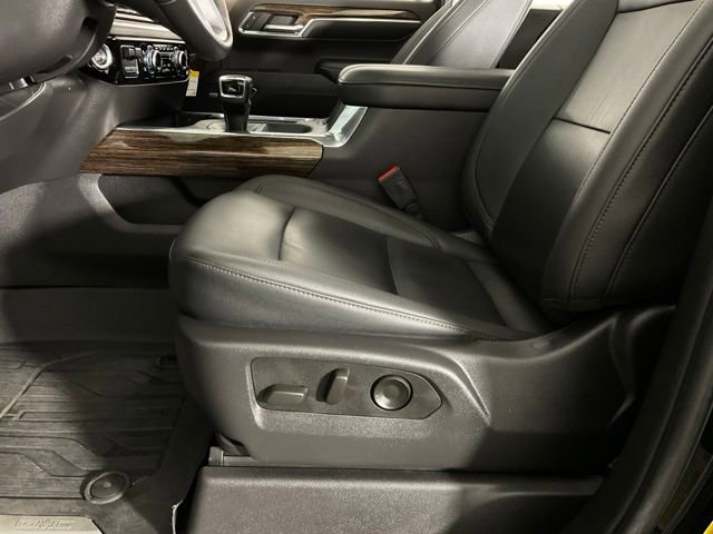 Used 2024 GMC Sierra 1500 Elevation w/ Elevation Premium Package AWD/4WD image 33