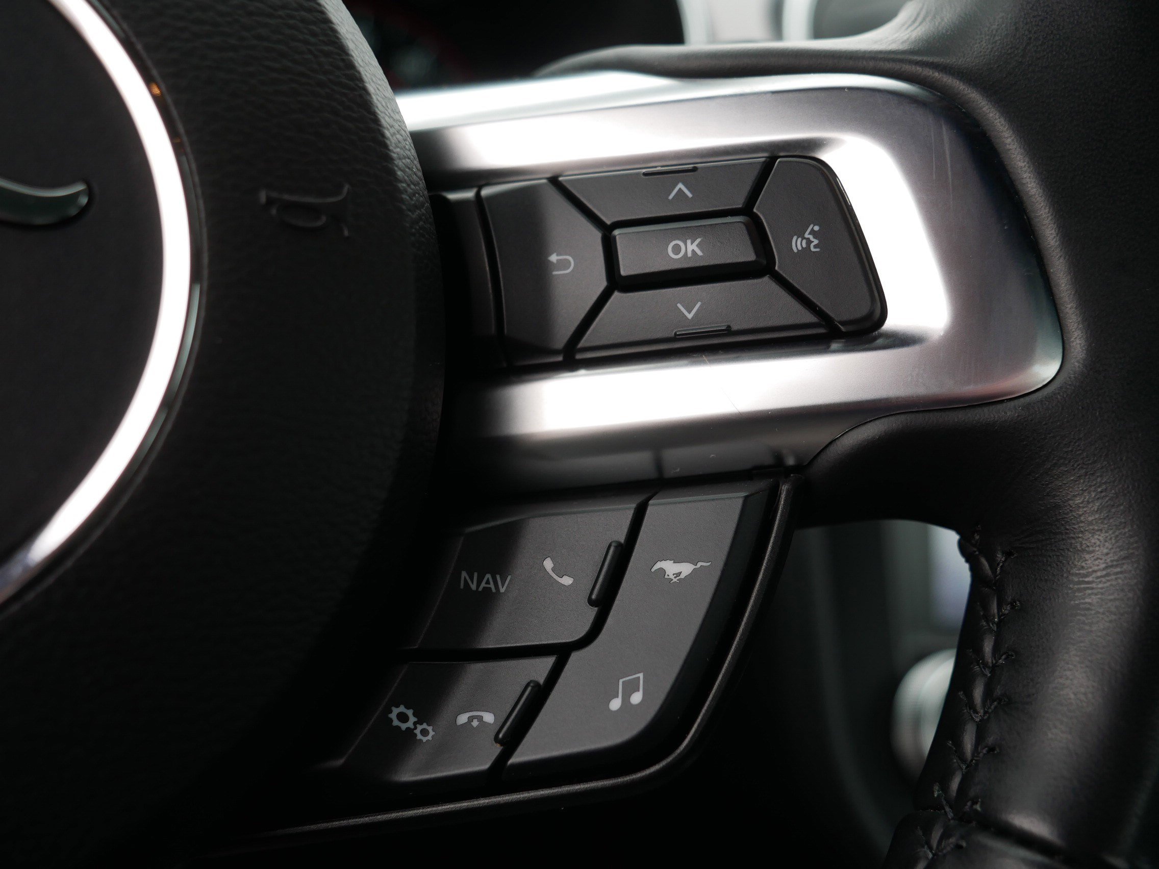 Used 2020 Ford Mustang GT Premium w/ Equipment Group 401A image 28