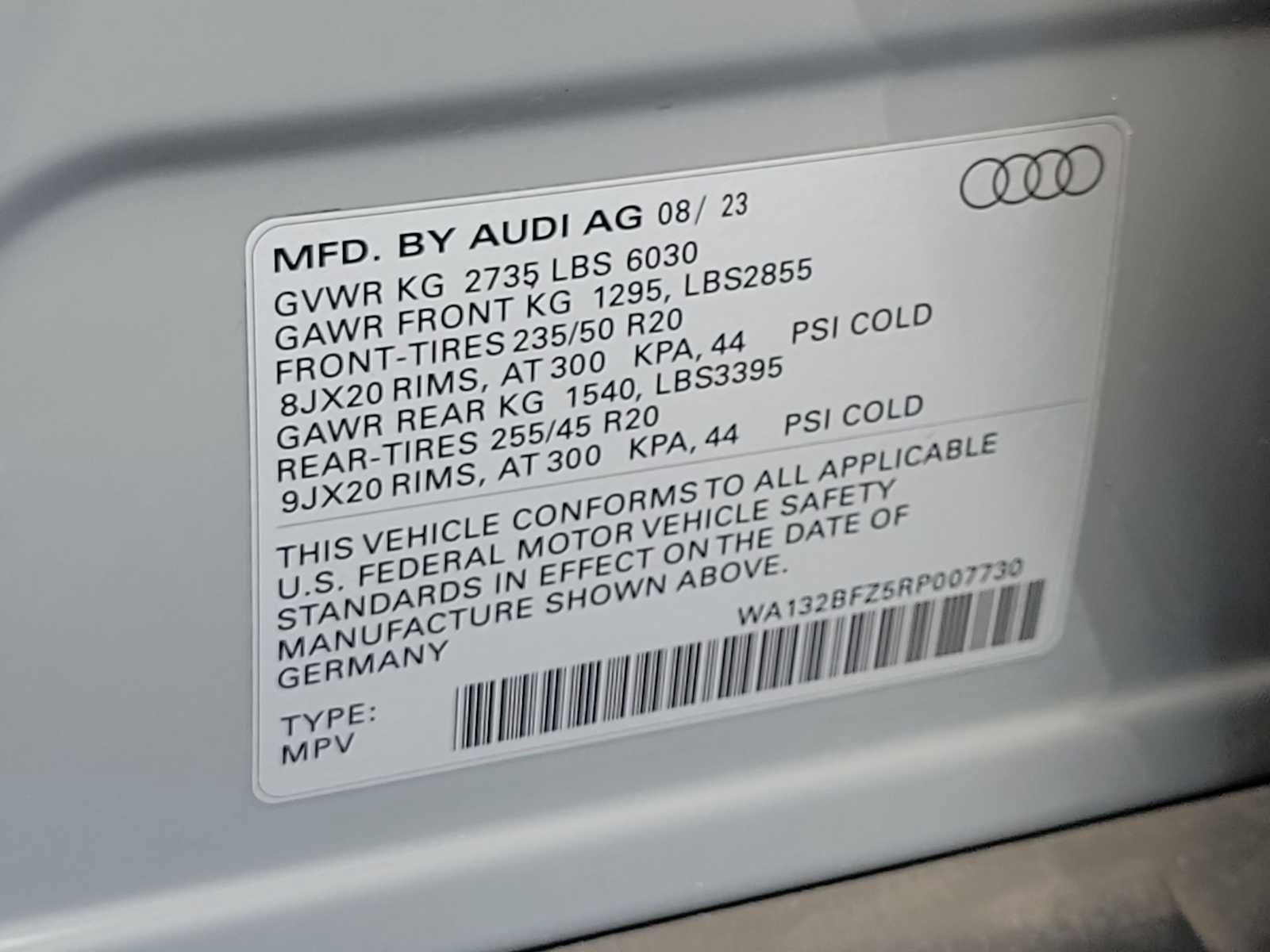 Certified 2024 Audi Q4 e-tron Premium Plus w/ Premium Plus AWD/4WD image 36