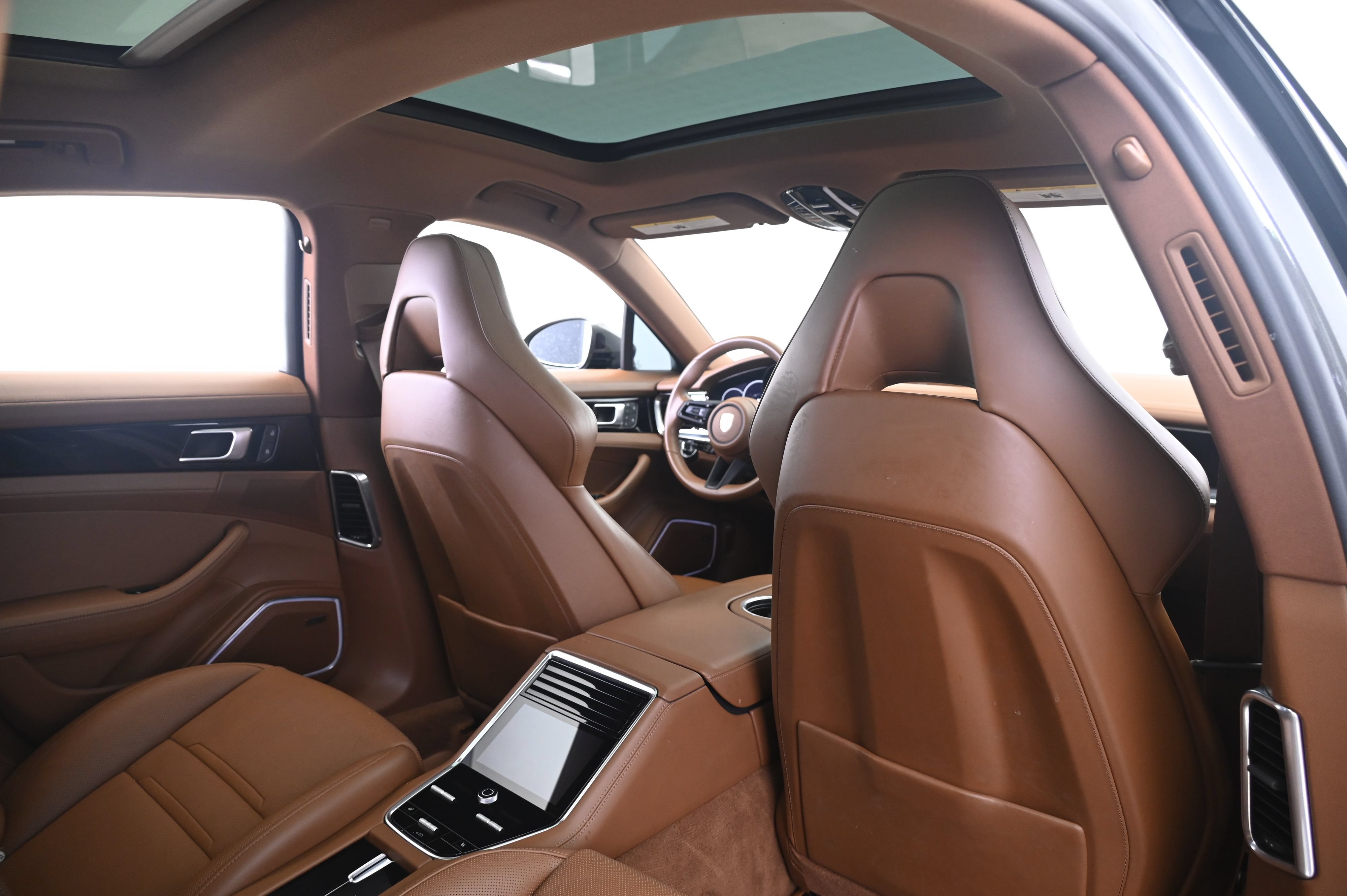 Certified 2023 Porsche Panamera 4S AWD/4WD image 17
