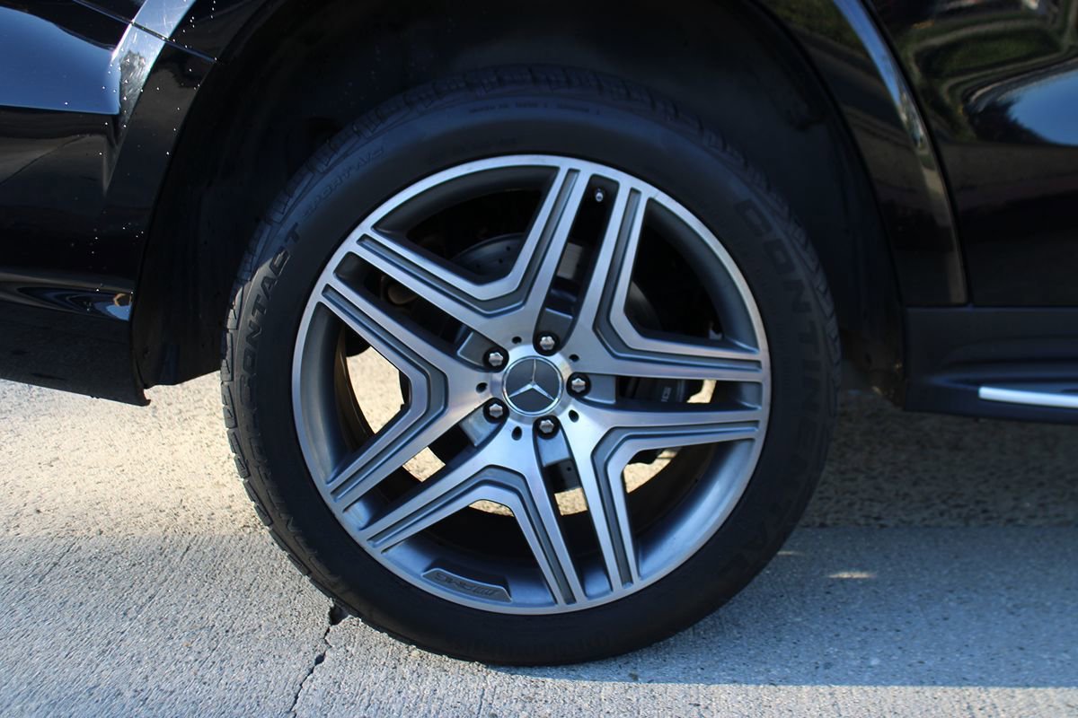 Used 2016 Mercedes-Benz GL 63 AMG 4MATIC image 47