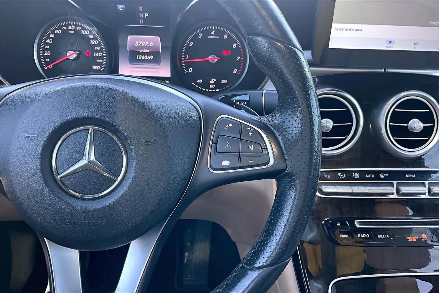 Used 2017 Mercedes-Benz GLC 300 image 25