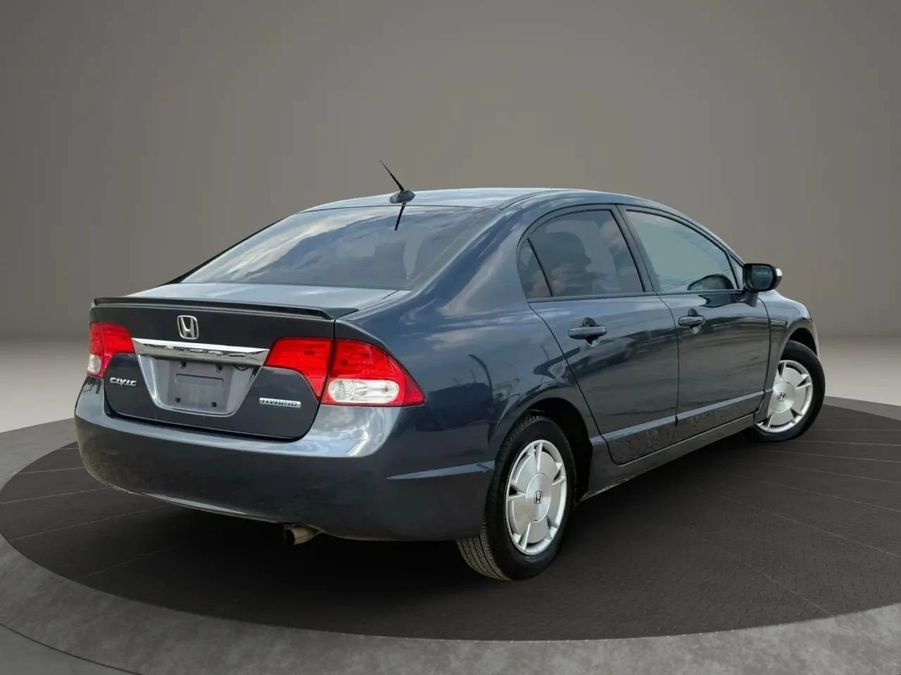 Used 2009 Honda Civic Hybrid Sedan image 2