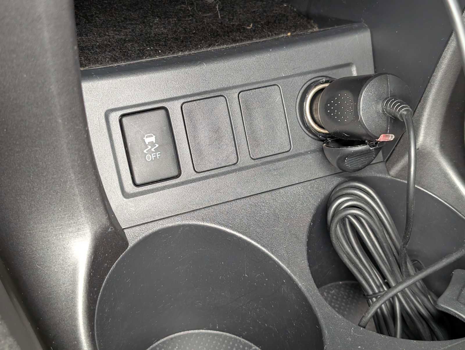 Used 2012 Toyota RAV4 4WD w/ Upgrade Value Pkg image 28