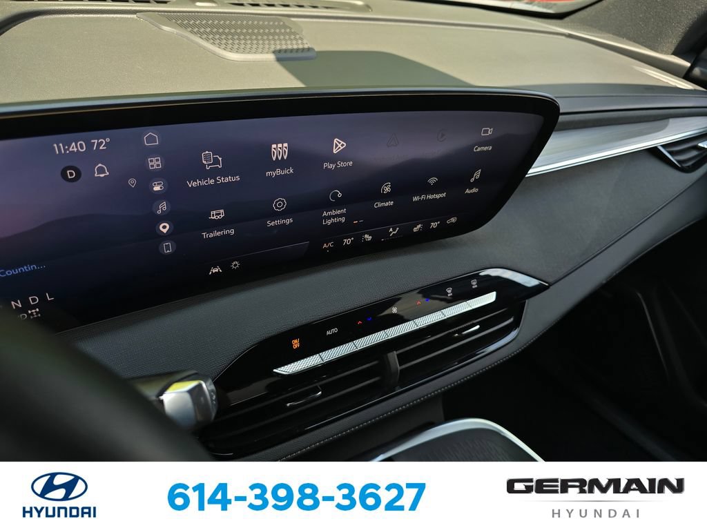 Used 2026 Buick Enclave Preferred w/ Power Package AWD/4WD image 25