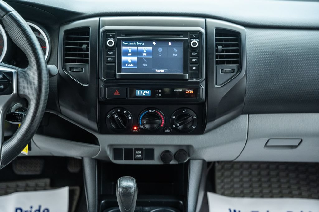 Used 2014 Toyota Tacoma PreRunner w/ Convenience Package RWD image 21