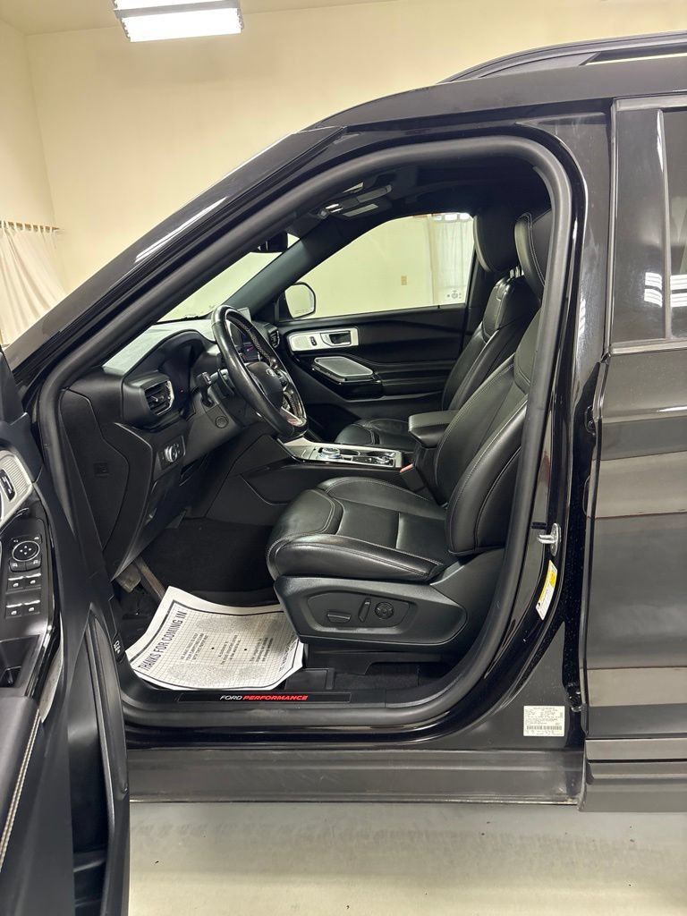 Used 2022 Ford Explorer ST w/ Equipment Group 401A AWD/4WD image 9