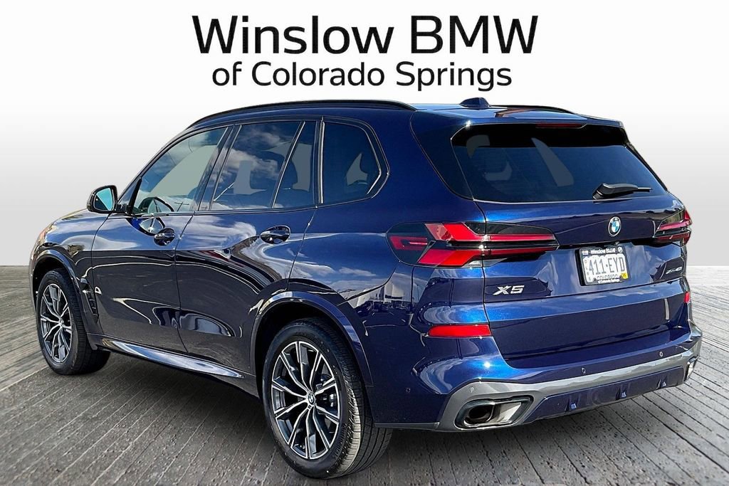 Used 2025 BMW X5 xDrive40i w/ Executive Package AWD/4WD image 4