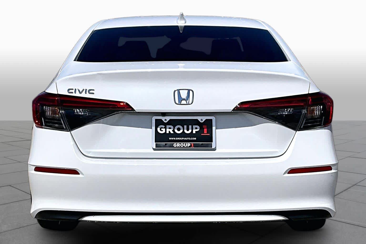 Used 2022 Honda Civic EX image 5