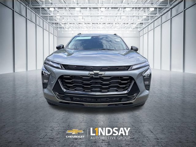 New 2026 Chevrolet Trax ACTIV w/ Sunroof Package FWD image 3