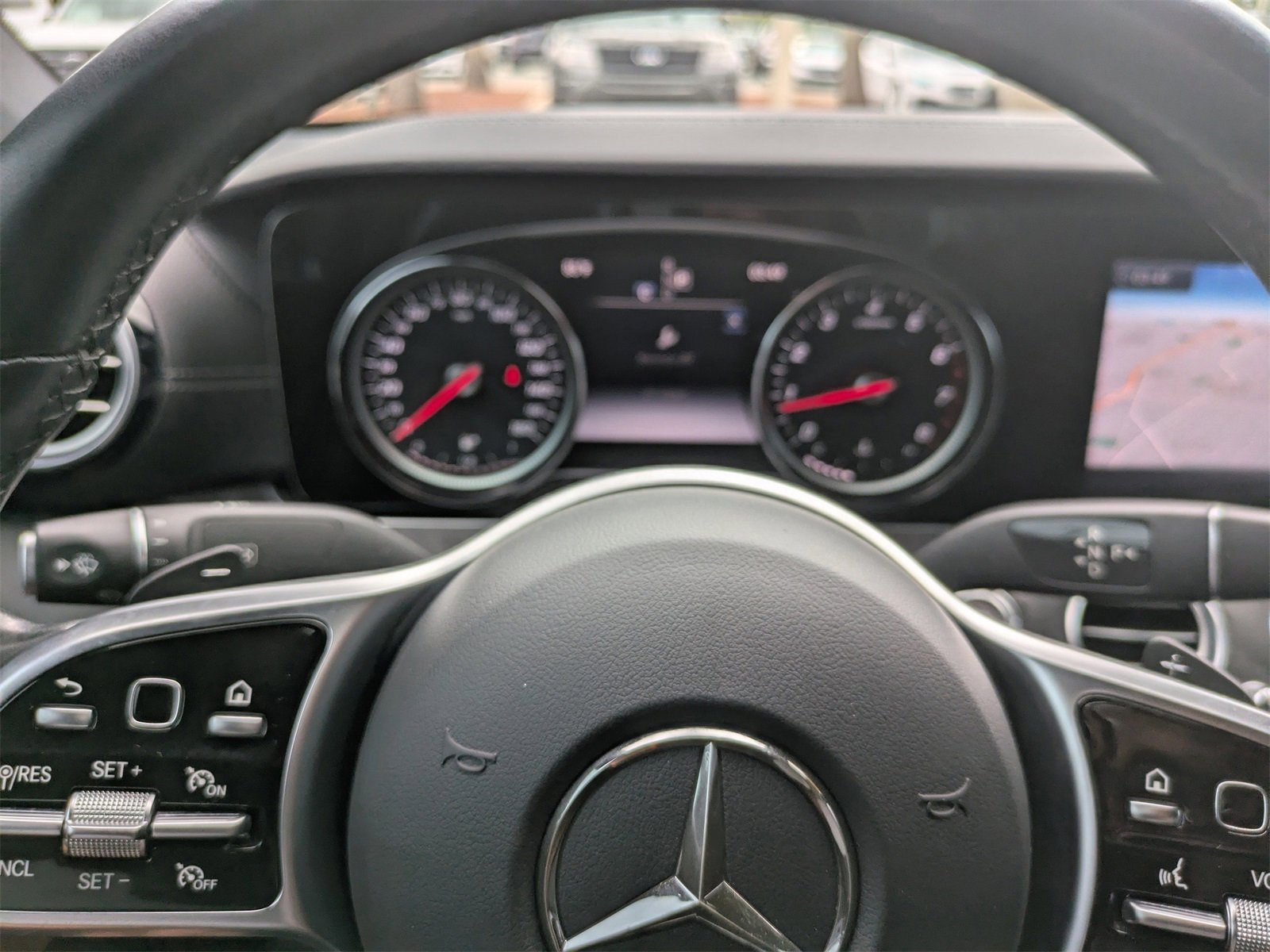 Used 2019 Mercedes-Benz E 300 4MATIC image 29