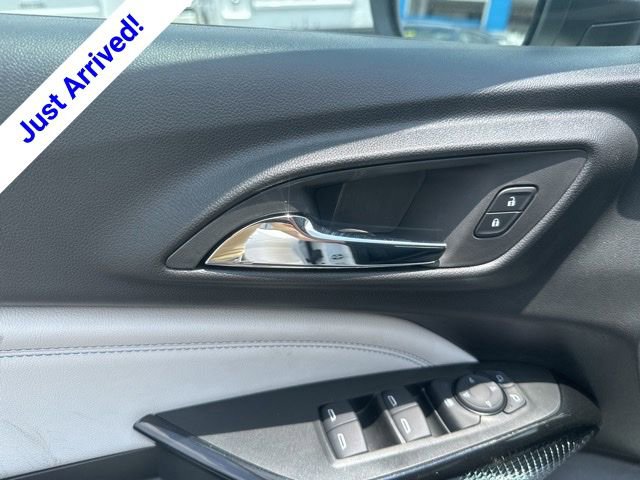 New 2026 Chevrolet Trax LT FWD image 12