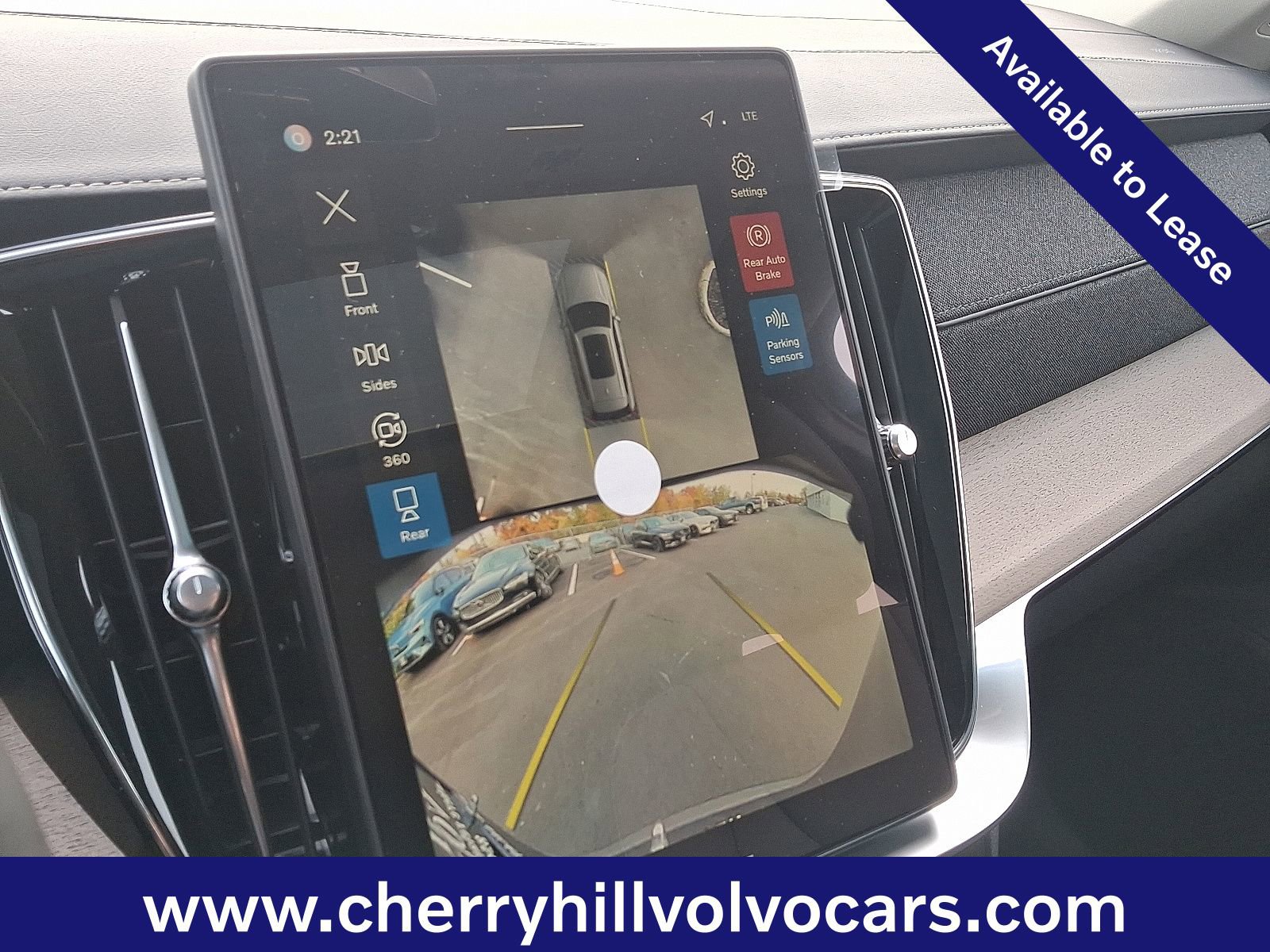 Certified 2026 Volvo XC90 B6 Plus w/ Protection Package Premier image 15