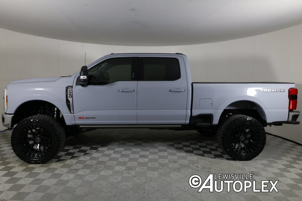 Used 2026 Ford F250 Lariat w/ Tremor Off-Road Package AWD/4WD image 9
