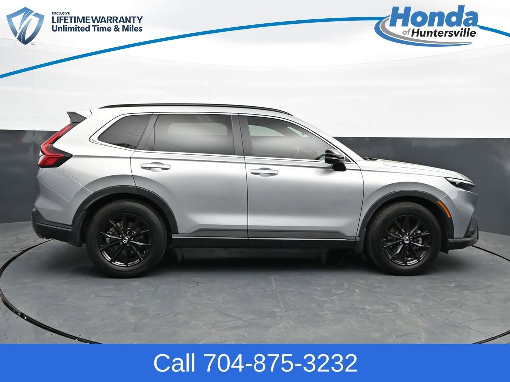 Used 2025 Honda CR-V Sport image 9