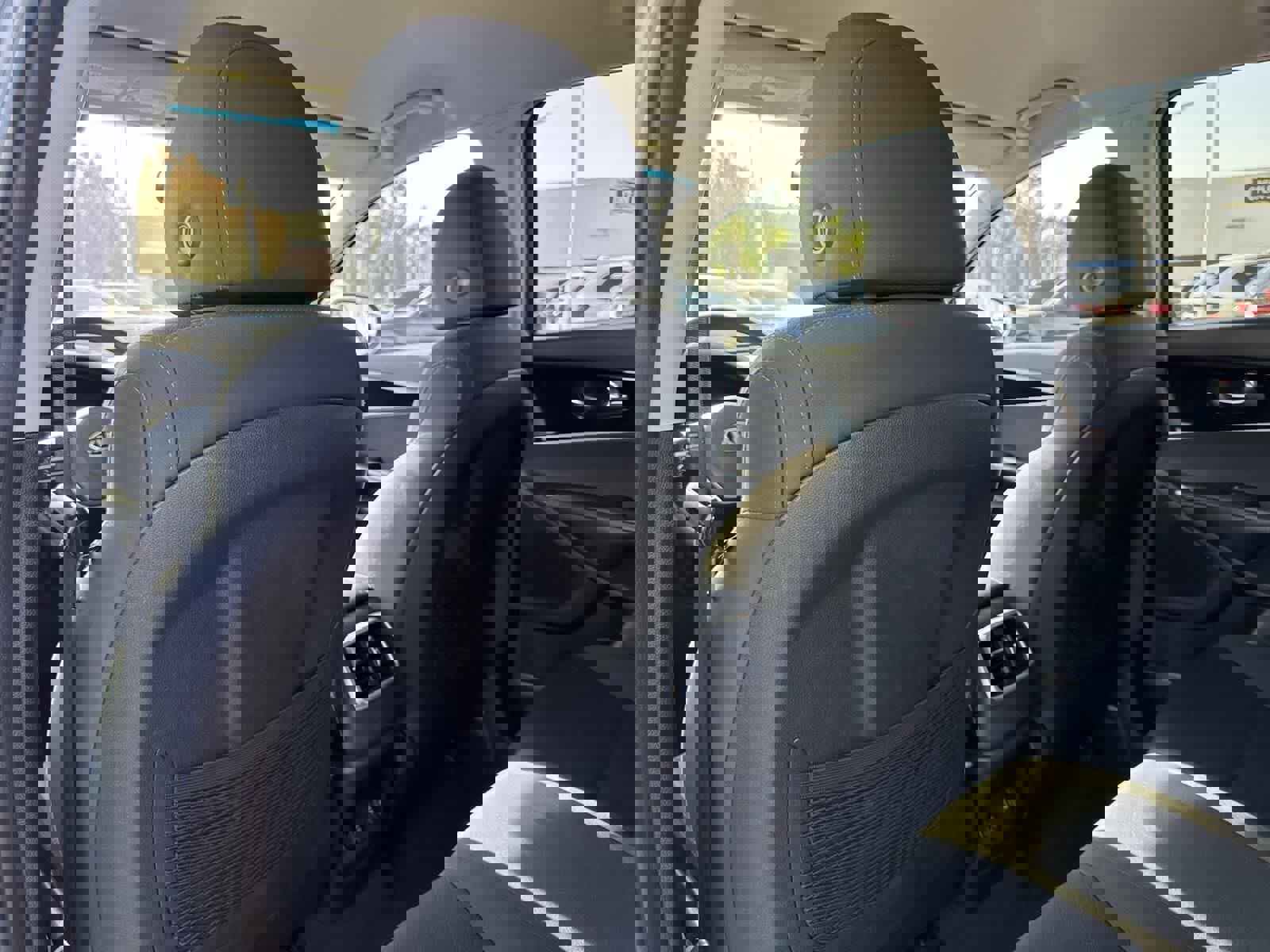 Used 2020 Kia Sorento AWD V6 image 17