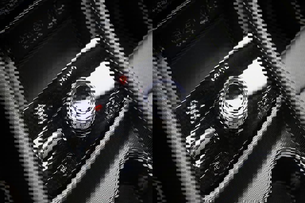 Used 2023 Jeep Grand Cherokee 30th Anniversary image 27