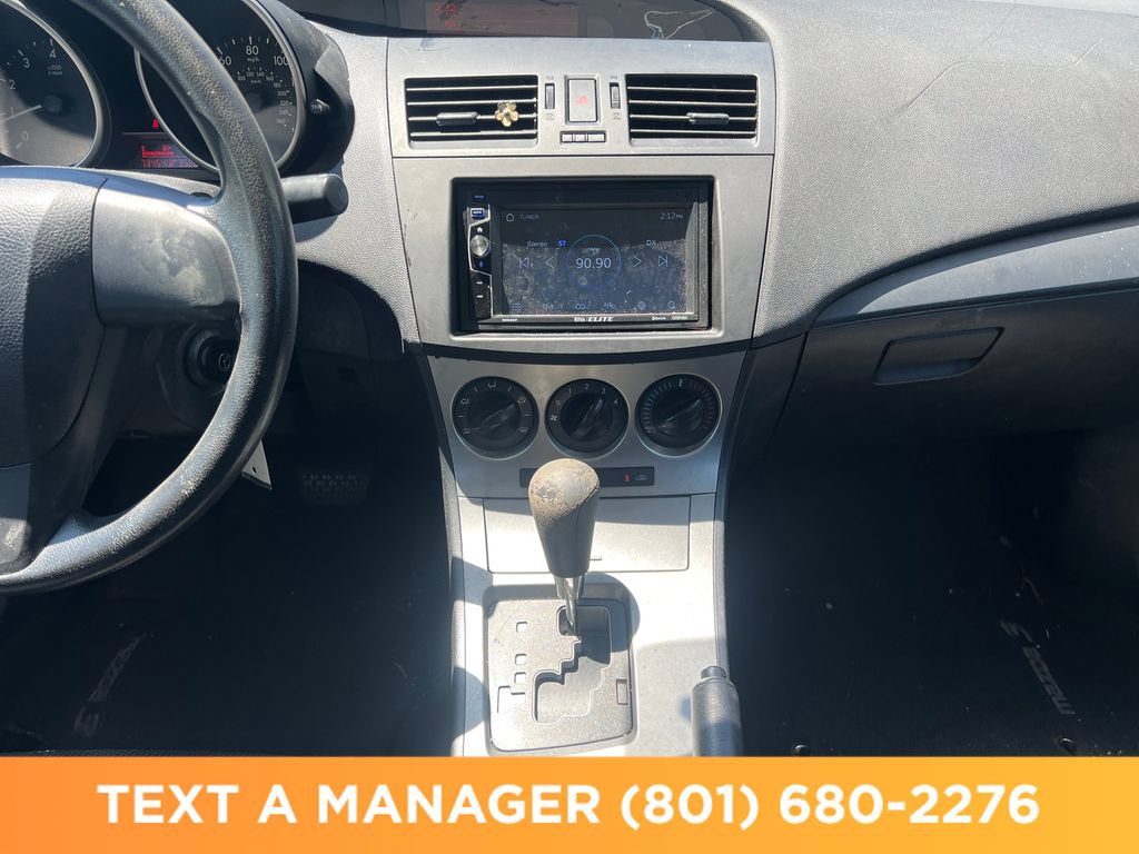 Used 2011 MAZDA MAZDA3 i Sport FWD image 19