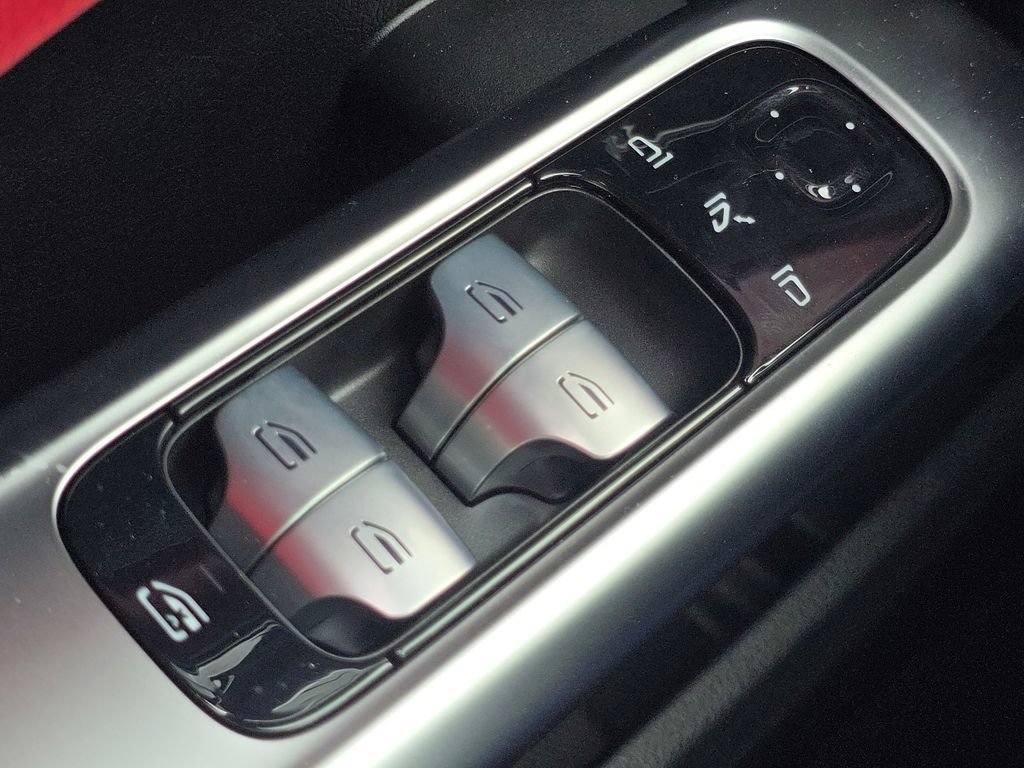New 2026 Mercedes-Benz C 43 AMG 4MATIC Sedan image 28