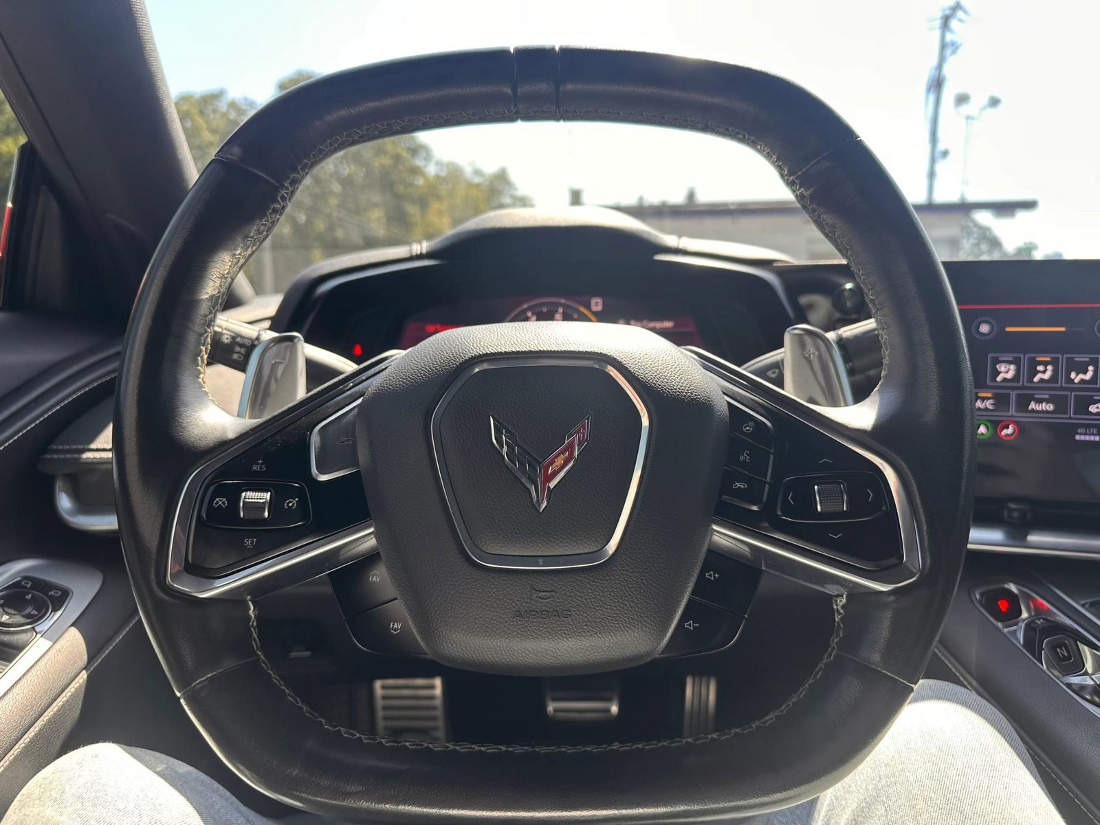 Used 2021 Chevrolet Corvette Stingray Preferred Cpe w/ Z51 Performance Package RWD image 28
