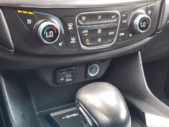 Used 2021 Chevrolet Traverse High Country w/ LPO, Floor Liner Package AWD/4WD image 20