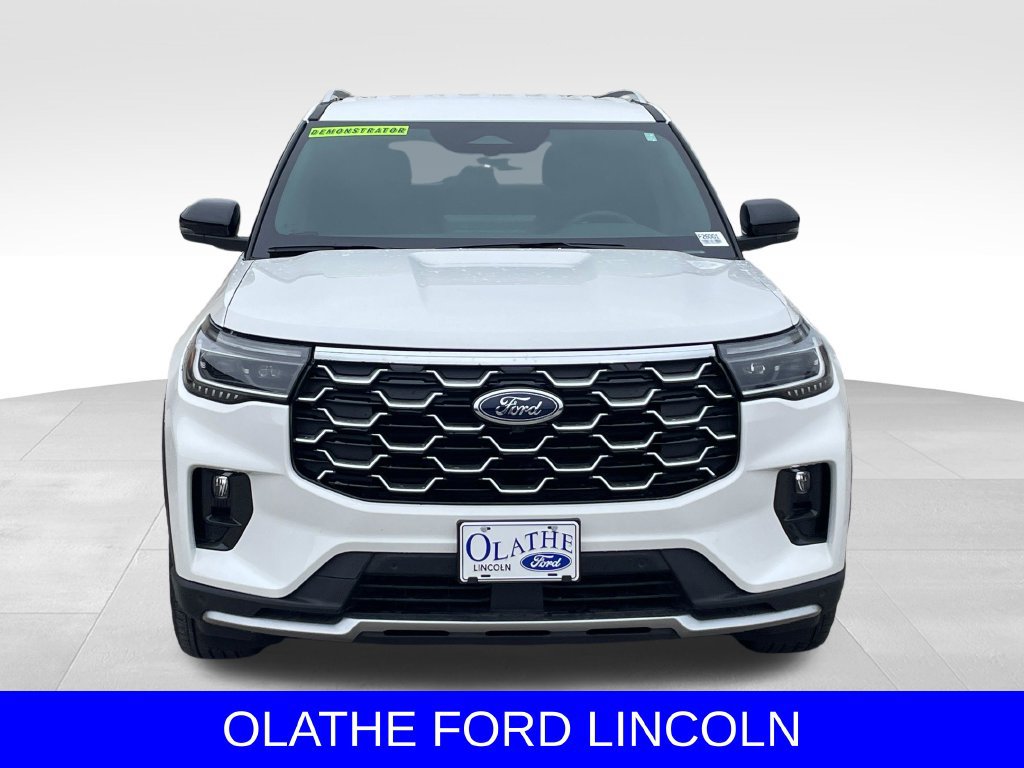New 2026 Ford Explorer Platinum AWD/4WD image 8